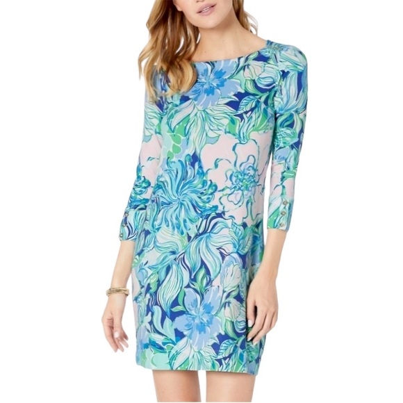 Lilly Pulitzer Dresses & Skirts - Lilly Pulitzer Floral Print Dress with 3/4 Sleeves UPF-50